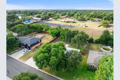 2105 Forest Trail, Temple, TX 76502 - Photo 33
