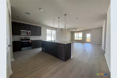 210 Thoroughbred Trail, Nolanville, TX 76559 - Photo 3