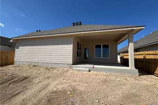 210 Thoroughbred Trl, Nolanville, TX 76559 - Photo 11