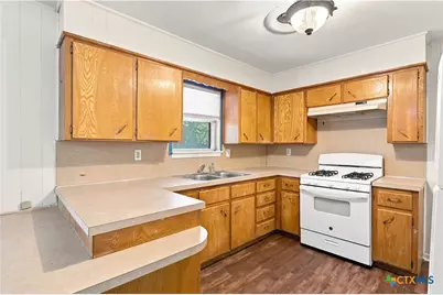 1107 E Robertson Avenue, Copperas Cove, TX 76522 - Photo 5
