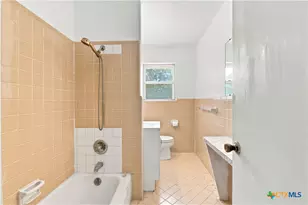 1107 E Robertson Ave, Copperas Cove, TX 76522 - Photo 11