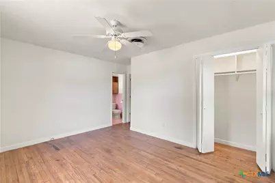 1107 E Robertson Avenue, Copperas Cove, TX 76522 - Photo 17