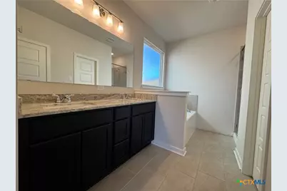 226 Thoroughbred Trail, Nolanville, TX 76559 - Photo 7
