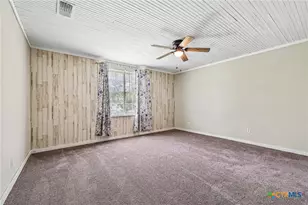 122 Dodd Preston, Elgin, TX 78621 - Photo 23