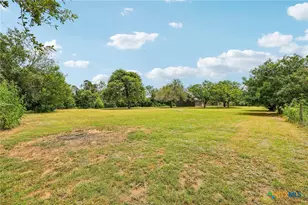 122 Dodd Preston, Elgin, TX 78621 - Photo 37