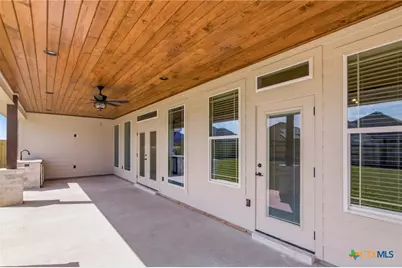 307 Silver Lake, Victoria, TX 77904 - Photo 41