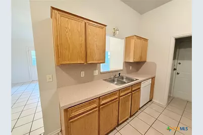 3708 Gus Drive #B, Killeen, TX 76549 - Photo 7