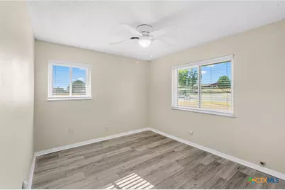 801 Adela Street, Killeen, TX 76541 - Photo 17