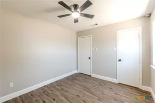 111 Patterson St, Copperas Cove, TX 76522 - Photo 17