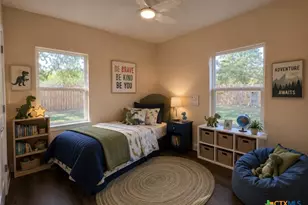410 W Trinity St, Luling, TX 78648 - Photo 15