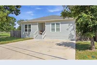 341 Comanche Street, New Braunfels, TX 78130 - Photo 39