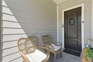 341 Comanche St, New Braunfels, TX 78130 - Photo 1