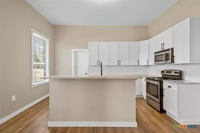 112 W Avenue I, Temple, TX 76504 - Photo 9