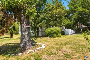 112 W Avenue I, Temple, TX 76504 - Photo 3