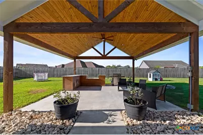 802 Celestial Lane, Edna, TX 77957 - Photo 33