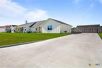 802 Celestial Lane, Edna, TX 77957 - Photo 39