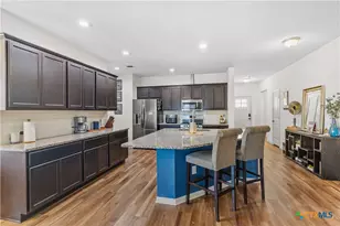340 Shiner Ln, Georgetown, TX 78626 - Photo 5