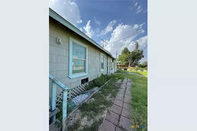 415 Creswell Drive, San Antonio, TX 78220 - Photo 3
