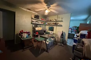 415 Creswell Dr, San Antonio, TX 78220 - Photo 9