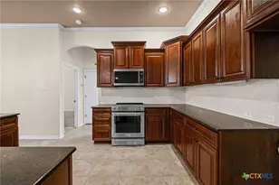3218 Twin Ridge Dr, Belton, TX 76513 - Photo 13