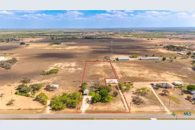 8416 Fm 541, Stockdale, TX 78160 - Photo 11