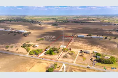 8416 Fm 541, Stockdale, TX 78160 - Photo 9