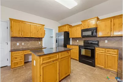 1904 Mike Drive, Copperas Cove, TX 76522 - Photo 9