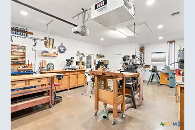 1711 Mountain Springs, Canyon Lake, TX 78133 - Photo 31