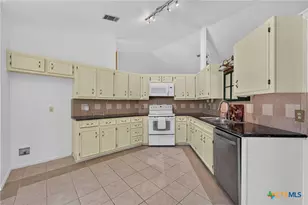 605 Bream Cir, Killeen, TX 76542 - Photo 21