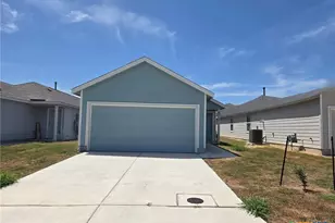 9517 Chappo Rdg, Seguin, TX 78155 - Photo 1