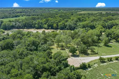 850 Crestview Drive, Cuero, TX 77954 - Photo 11