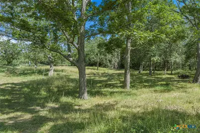 850 Crestview Drive, Cuero, TX 77954 - Photo 7
