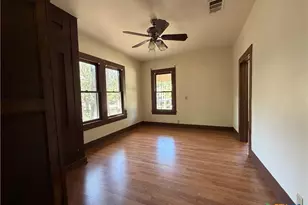 112 Darst St, Gonzales, TX 78629 - Photo 7