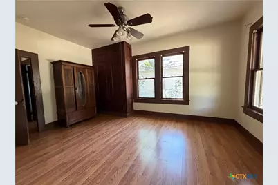 112 Darst Street, Gonzales, TX 78629 - Photo 3