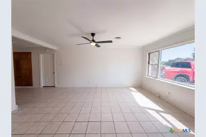 303 Currie Avenue, Killeen, TX 76541 - Photo 7