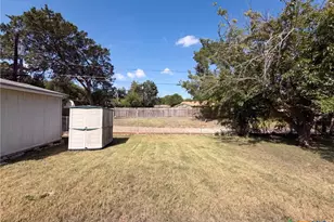 303 Currie Ave, Killeen, TX 76541 - Photo 15