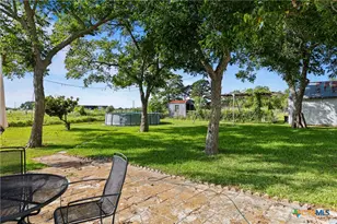 701 S Gilbert Rd, Edna, TX 77957 - Photo 39
