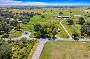 701 S Gilbert Rd, Edna, TX 77957 - Photo 45