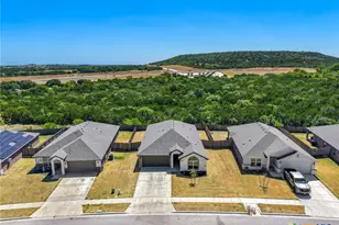 1706 Dryden Ave, Copperas Cove, TX 76522 - Photo 3