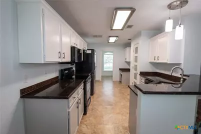 402 Preakness Circle, Copperas Cove, TX 76522 - Photo 5