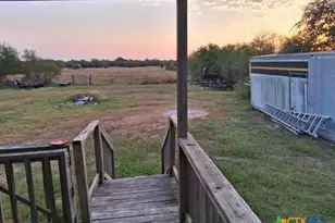 2264 Burroughsville Rd, Victoria, TX 77905 - Photo 3