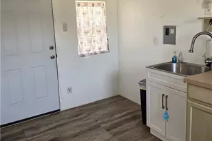 1006 W Dallas Ave, Seadrift, TX 77983 - Photo 15