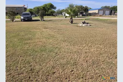 1006 W Dallas Avenue, Seadrift, TX 77983 - Photo 7