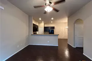 296 Rosalie Dr, New Braunfels, TX 78130 - Photo 3