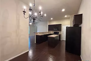 296 Rosalie Dr, New Braunfels, TX 78130 - Photo 11