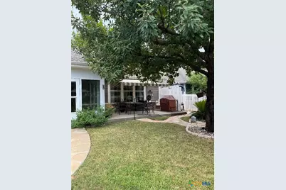 528 Jo Lynn Lane, New Braunfels, TX 78130 - Photo 15