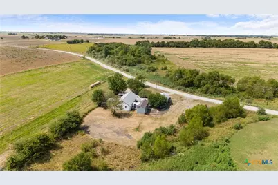 798 County Road 367, Lott, TX 76656 - Photo 29