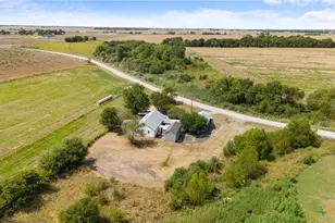 798 County Rd 367, Lott, TX 76656 - Photo 29