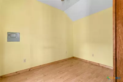 798 County Road 367, Lott, TX 76656 - Photo 19
