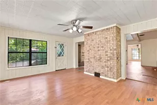 405 Cottonwood Dr, Harker Heights, TX 76548 - Photo 7